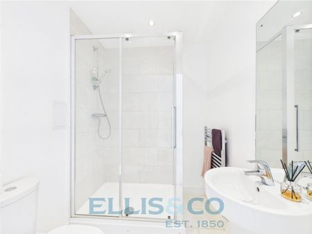 Orchid Court, TN9, Kent - Photo 5