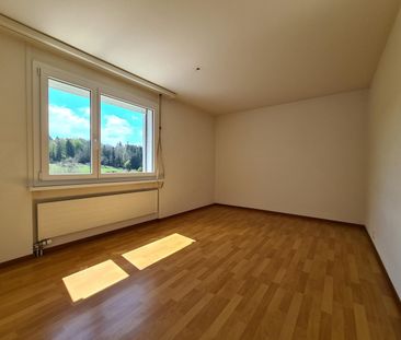Helle & offene 3.5 Zimmerwohnung in Schmitten - Photo 6