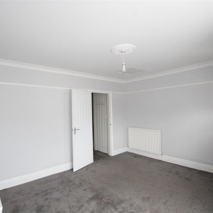 Spring Road, Bournemouth - Photo 1