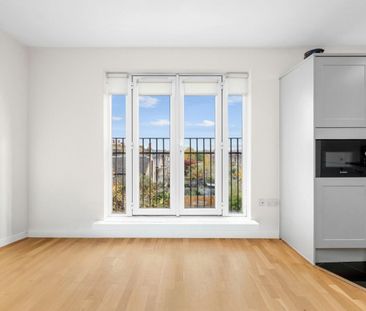 1 bedroom Flat To Let Total Size: 580 SQ FT - Photo 2