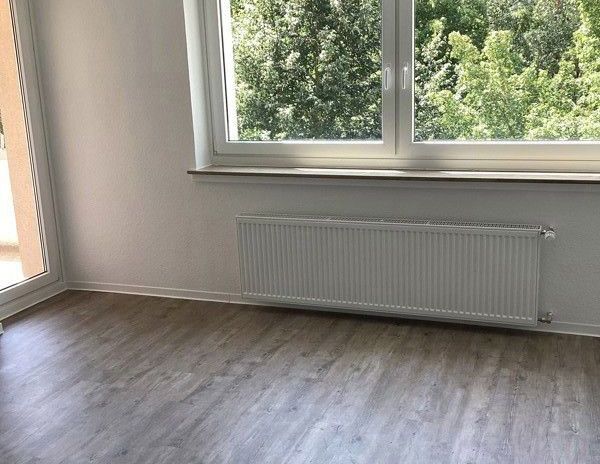 Modernisierte 3- Zimmerwohnung in zentraler Lage - Foto 1