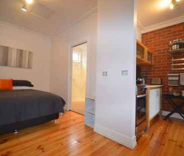 FULLY FURNISHED - UNAVAILABLE UNTIL FEBRUARY 2019 - Photo 4