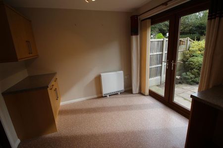 2 bedroom semi-detached house to rent - Photo 2