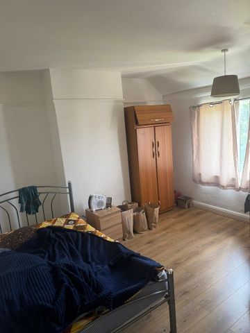 4 Bed Terraced House, Bristol, BS7 - Photo 5