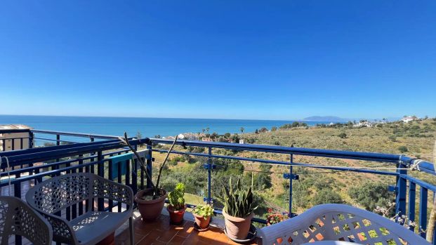 Piso de alquiler en Calle Paraiso del Sol, Benajarafe - Foto 1