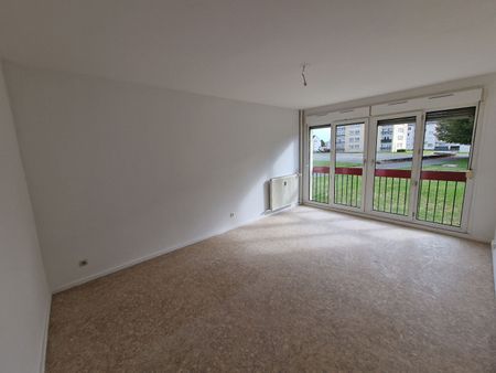 Location Appartement 3 pièces 61m² - Photo 2