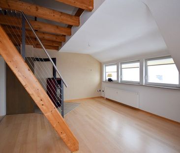 Moderne 4-Zimmer-Wohnung mit Panoramablick und Kamin direkt in Braunlage! - Photo 4