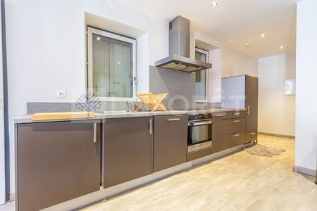 ANNECY HYPER CENTRE - CENTRE HISTORIQUE - T2 - 43.15m² - MEUBLÉ - Photo 2