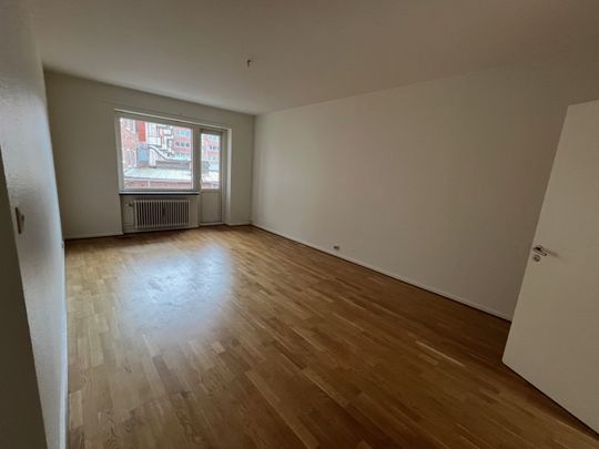 Brogatan, Halmstad - Photo 1