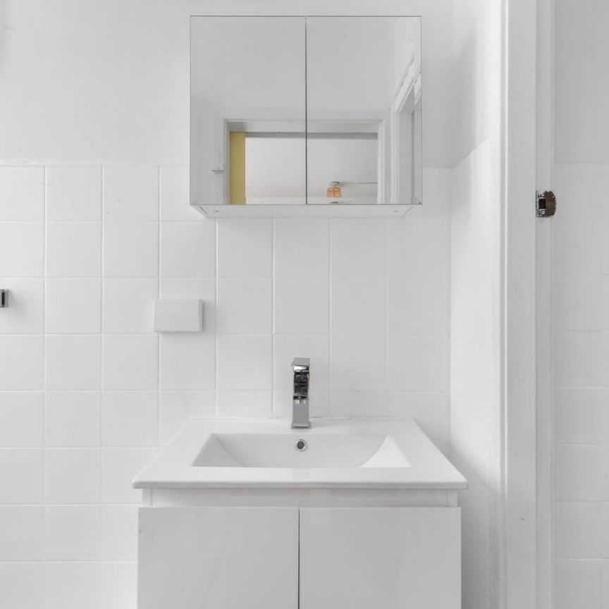 26/14-18 Ross Street, Forest Lodge NSW 2037 - Studio For Rent | Domain - Photo 1