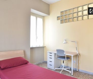 rome, Lazio 00172 - Photo 5