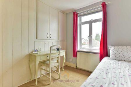 2 bedroom terraced house to rent - Photo 4