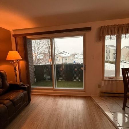 4 1/2 à louer - Photo 3