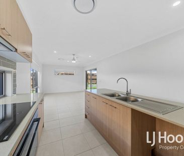 Brand New - Ducted Air Conditioning - 2 x Living Zones - Photo 4