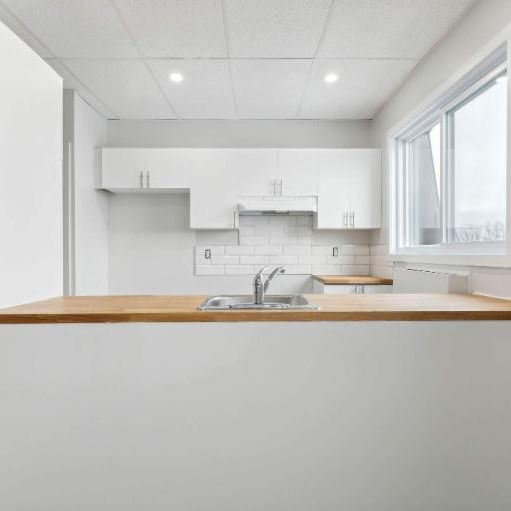 2 CH - 1 SDB - Gatineau - $1,715 /mo - Photo 1