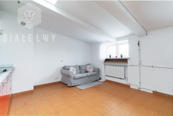 Małe mieszkanie przy stacji Metro Politechnika - Фото 1