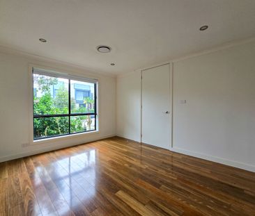 Modern Style & Effortless Living in Prime Catherine Field Location - Photo 4
