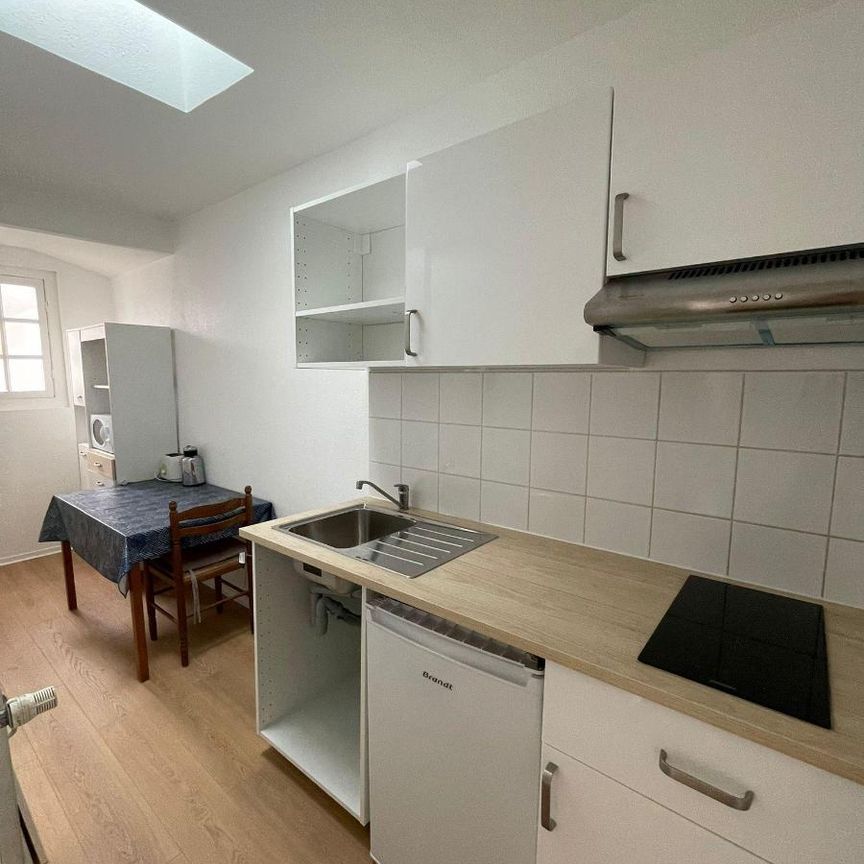 Location Appartement 2 pièces 34m² BORDEAUX 33000 - Photo 1