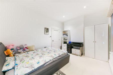 3 bedroom apartment to rent - Photo 4