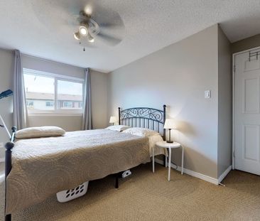 For Lease - 321 Blackthorn Street Unit# 42, Oshawa, Ontario - Photo 4