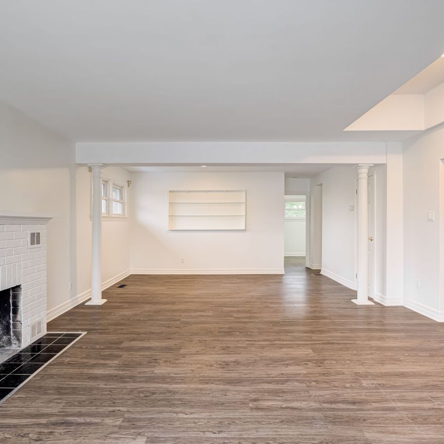 For Lease - 22 Drury Lane Unit# Main, Barrie, Ontario - Photo 1