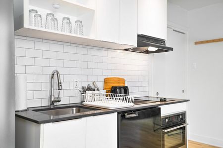 Furnished Loft - Photo 4