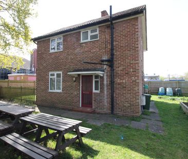School House, Manor Drive North, New Malden - Photo 6