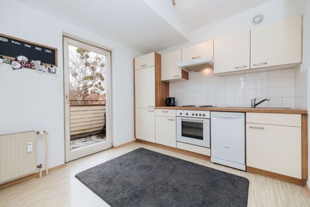 TERRASSE I DG-WOHNUNG I 8010 GRAZ I AUGARTEN-NÄHE I BADEWANNE I SEHR HELL I MODERN SANIERT I TOLLE KÜCHE I BIM VOR DER HAUSTÜRE I PROJEKT WOHNEN I ab 01.02.2025 oder früher - Foto 3