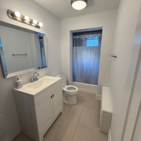 For Lease - 4143 Welland Street, Niagara Falls, Ontario - Photo 1