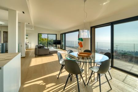 Roquebrune Cap Martin - Paisible villa 3 Chambres renové vue mer imprenable - Photo 5