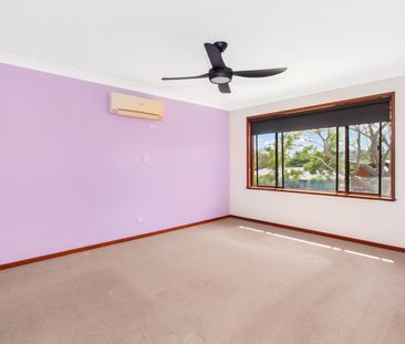 Hastings Family Home - Photo 3