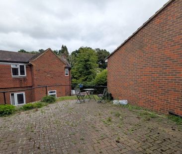 Apple Trees Place, Cinder PathProperty for lettings - Seymours - Photo 1