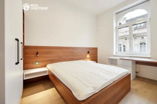 Pronájem nadstandardního bytu 3+kk po rekonstrukci, 80 m - Fotografie 1