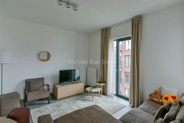Appartement te huur - Photo 1