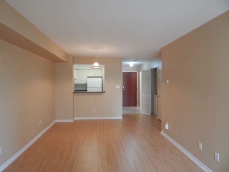 For Lease - 18 Hillcrest Avenue Unit# 206, Toronto, Ontario - Photo 2