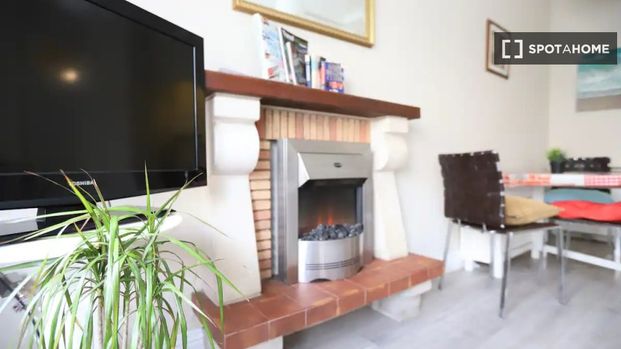 1-bedroom apartment for rent in North City, Dublin - Photo 1