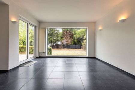 ELSDONK: karakterwoning gelegen in DE mooiste straat van den Elsdonk. - Foto 3