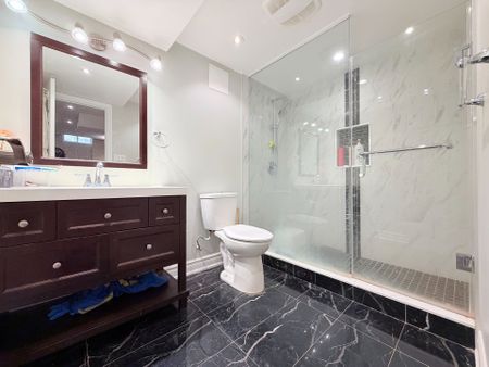 For Lease - 9 SAINT CLARE Boulevard, Vaughan, Ontario - Photo 3