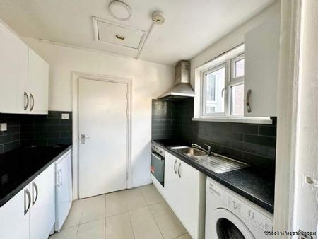 1 bedroom property to rent in London - Photo 3