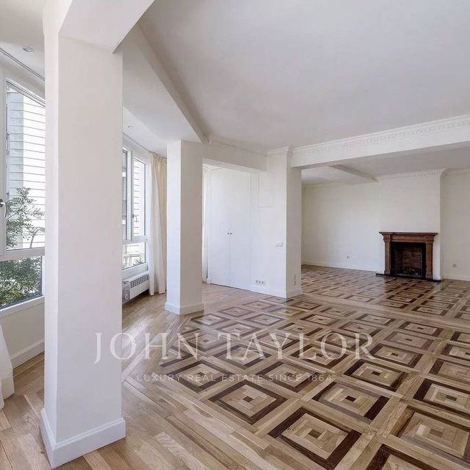 2 bedroom luxury Apartment for rent in Madrid, Spain - Photo 1