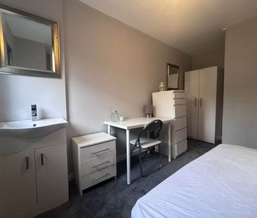 Knowle Road (room 2) , Burley, Leeds - Photo 4