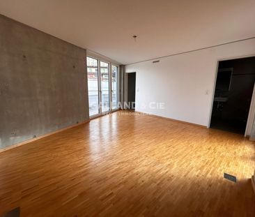 Splendid 2.5-room duplex apartment with balconies - Photo 2