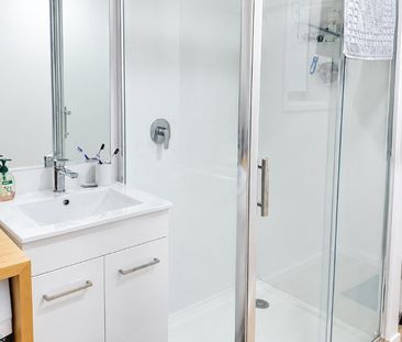 8/32 Akaroa Drive, Maupuia - Photo 5