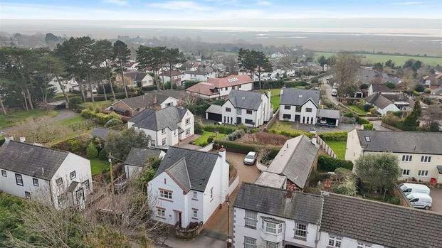 Village Road, Heswall, Wirral, CH60 - Photo 1