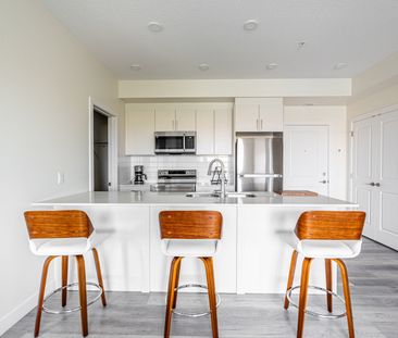 14005 28 Avenue SW, Edmonton, AB, Paisley - Photo 2