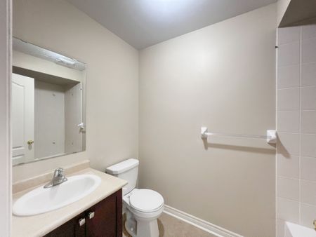 For Lease - 4439 Centretown Way, Mississauga, Ontario - Photo 3