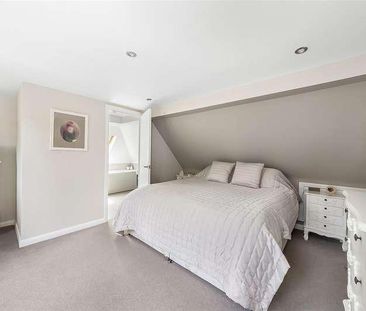 Harestone Valley Road, Caterham, CR3 - Photo 6