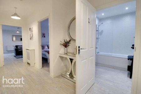 2 bedroom flat to rent - Photo 2