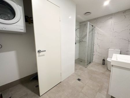 LIVE THE LIFESTYLE - Photo 5