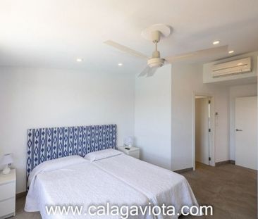 4 room luxury Detached House for rent in ses Salines, Balearic Islands - Photo 3